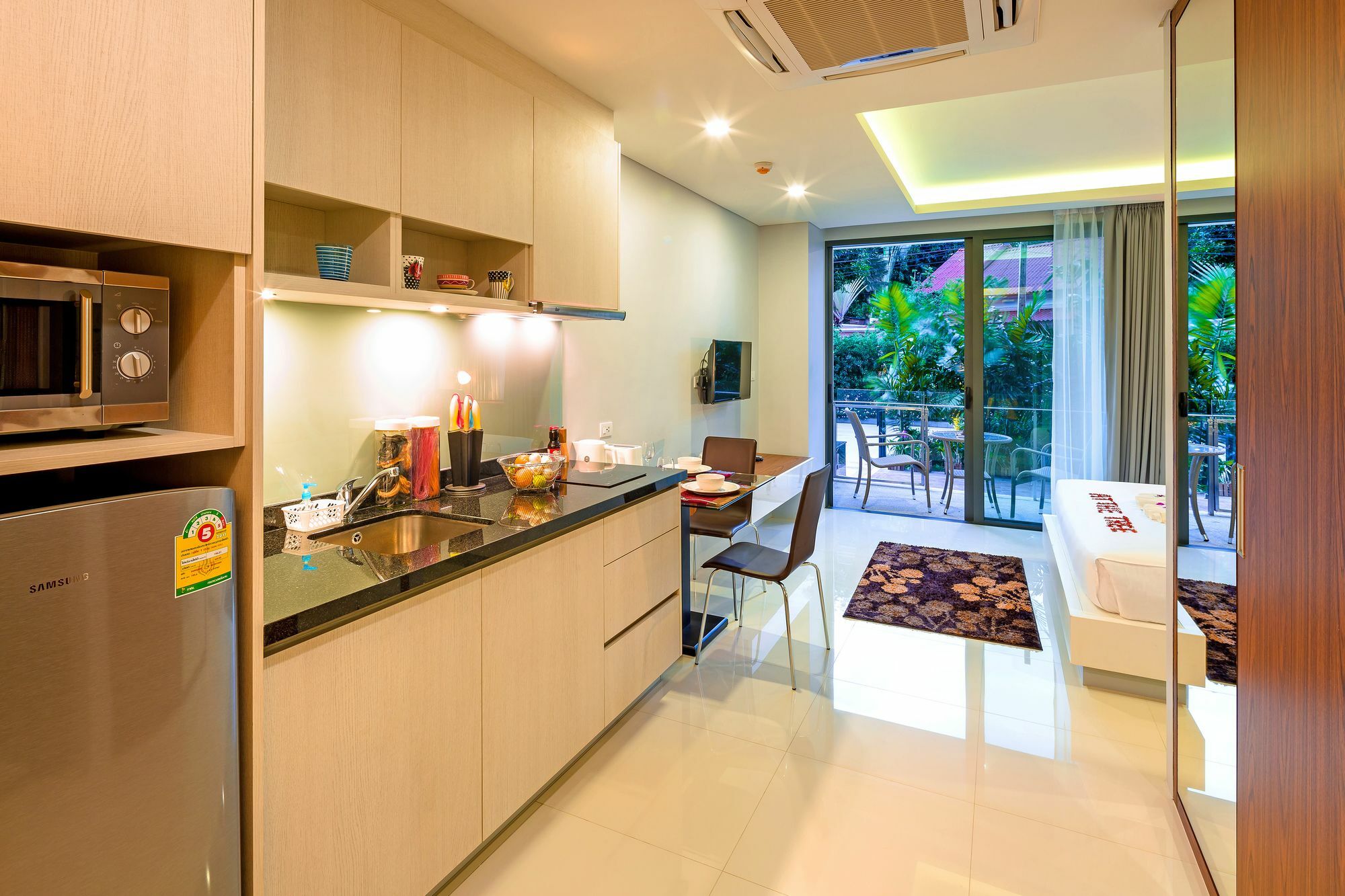 Aparthotel At The Tree Phuket Rawai Zewnętrze zdjęcie